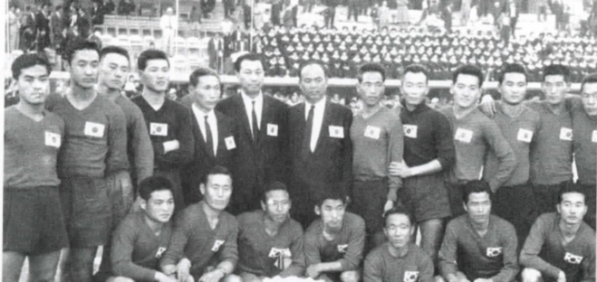 1960년 2회 대회 우승 주역들의 모습. AFC 홈페이지 캡처