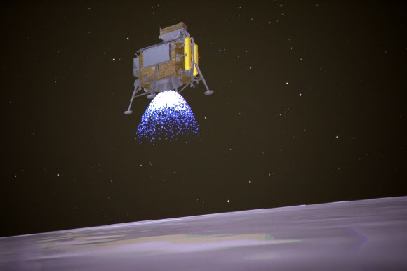 인류 최초로 ‘달 뒷면’ 착륙하는 창어 4호의 시뮬레이션 영상