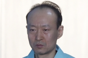 박근혜 ‘문고리 3인방’의 형량…안봉근>정호성>이재만