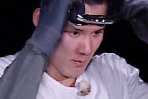 ‘정글의 법칙’ 박태환 물고기 잡는 모습에 감탄한 김병만 ‘엄지 척’