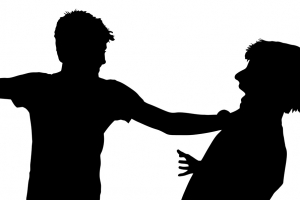 무단횡단 지적하자 라이터로 얼굴에 불붙인 70대 집유