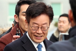 10일 첫 재판 앞둔 이재명 “법원 앞 지지집회 자제해달라 재판에 영향 오해 소지”