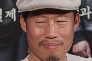 ‘섹션TV’ 윤계상 “유해진 얼굴만 봐도 웃음..대사까지 까먹었다”