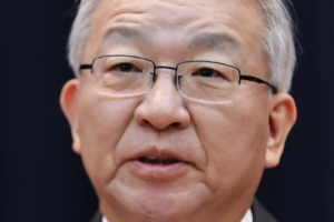 양승태 대법 회견 강행…법원 노조 “결사 저지”