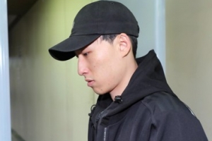 ‘성희롱 가사’로 키디비 저격한 블랙넛, 징역 6개월 집유