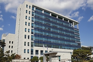 청주지법서 20대 피고인 법정구속 직전 도주…경찰 전담반 추적