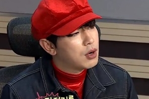 ‘나혼자산다’ 이시언, ‘MAMA’ 화사 무대의상 입고 등장 ‘시선강탈’