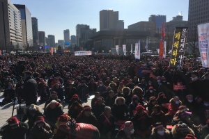 포천시민 1000명 광화문에서 삭발 - 7호선 연장 촉구