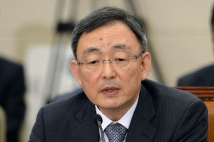 검찰, ‘통신사 봐주기 의혹’ 방통위 압수수색