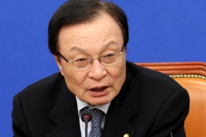 이해찬, 한국당 靑시위 격노 “감히 촛불혁명 대통령 불복한다고?”