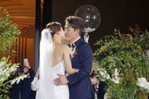 홍재호♥차현옥 결혼 “많은 축하와 사랑 받아 행복해”
