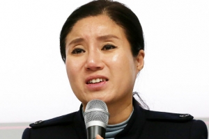 박소연 케어 대표, “가족계좌에 뭉칫돈” 의혹