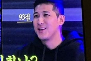 황재균 ‘나혼자산다’ 본방 사수 인증샷..‘노래방 점수 실화냐’