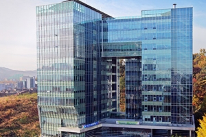 법원 “초등학교 인근 만화카페, 교육환경보호구역 내 시설제외 처분 정당”