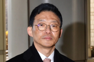 안태근 최후진술 “그날 기억 안나지만 서지현에게 미안하다”