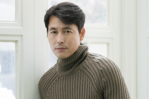 정우성, ‘여배우=꽃’ 비유 발언 사과 “차별적 표현 성찰할 것”[공식]