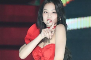 [포토] 블랙핑크 제니, 빛이 나는 ‘솔로’ 무대