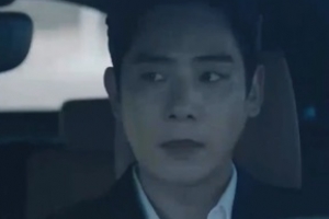 ‘바벨’ 송원근, 미스터리남 첫 등장 “3분 만에 증명한 美친 존재감”