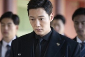 ‘황후의 품격’ 장나라-최진혁, 감정 교류無 스쳐지나기 “흔들VS싸늘”