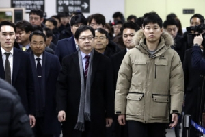 김경수 “진실 향한 긴 싸움 다시 시작”…지지자들 오열