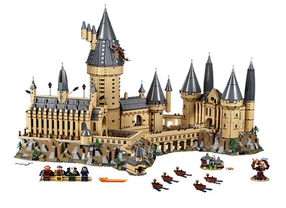 레고 한국 사이트에서 64만원에 판매 중인 해리포터 호그와트 성을 본뜬 레고 세트. 레고 한국 사이트 캡처 