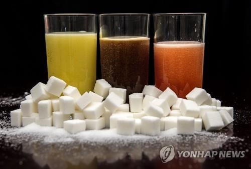 가당음료와 설탕. 연합뉴스