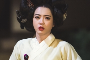 ‘해치’ 고아라X정일우, 기방 첫 만남..화려한 미모에 ‘일시 정지’