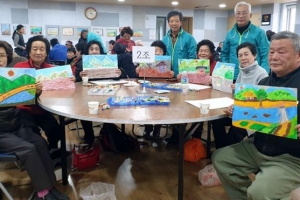 크레파스 들고 도화지 타고 찾아간 어릴적 내 고향 풍경