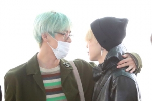 방탄소년단 뷔 지민, 갑자기 분위기 브로맨스? “그래미 어워즈 가요”