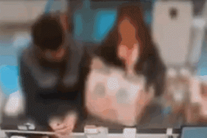 [영상]환불 요구하며 아기 몰티즈 내동댕이친 여성