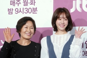 ‘눈이 부시게’ 케미 요정 김혜자, 믿고 보는 배우인 이유