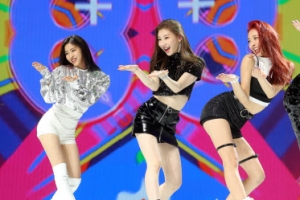 [포토] 있지, 데뷔 무대도 매력 있지