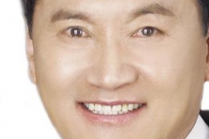 안양시의회 음경택 한국당 대표, “특정지역 출신 공무원 편향 인사” 질타