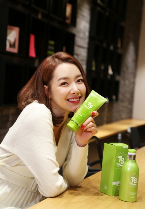 TS샴푸의 새 얼굴 배우 소이현. TS트릴리온 제공
