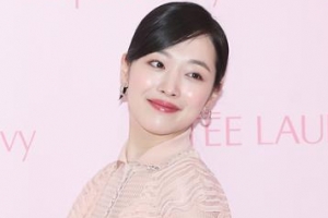 [포토] 설리, ‘과즙美 팡팡’