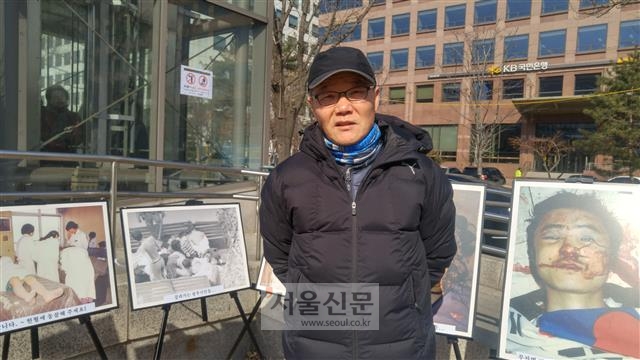 지난 13일 서울 여의도 국회 앞 농성장에서 1980년 광주민주화운동 당시 시민군이었던 양동남씨가 서울신문과 만나 광주민주화운동에 북한군이 개입했다는 극우 인사들의 망언에 어이없어 하고 있다. 기민도 기자 key5088@seoul.co.kr