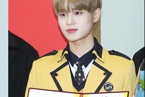 이대휘 졸업, 함께 축하해 준 임영민·김동현·박우진 ‘훈훈 비주얼’