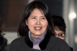 ‘성추행 의혹’ 고은 시인, 최영미 시인 상대 2심도 패소