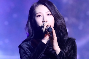 이달의 소녀, 콘서트서 신곡 ‘버터플라이’ 공개… 희진 “나비처럼 상승할 것”
