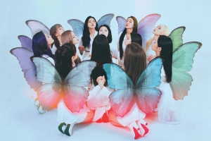엑소·방탄소년단부터 드림캐쳐·이달의 소녀까지… 아이돌, 세계관을 입다