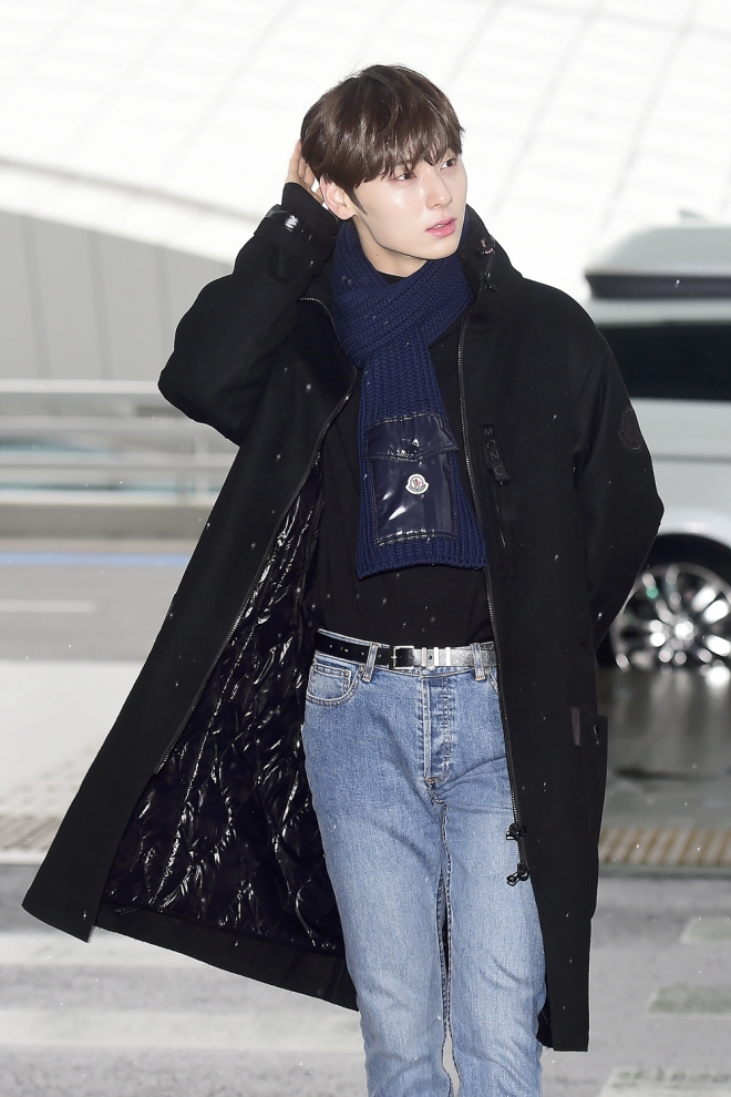 뉴이스트 황민현