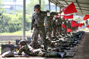‘비폭력주의’ 20대에 양심적 예비군훈련 거부 인정…무죄 선고