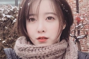 구혜선 근황, 함박눈 맞으며 기념 셀카 ‘눈보다 하얀 피부’