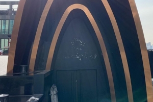 “증거 인멸 우려” ‘버닝썬’ 철거 중단…VIP룸 등 3D촬영 수색