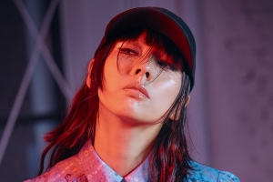 “역시 이효리” 스태프 찬사 쏟아진 화보 ‘범접불가 아우라’