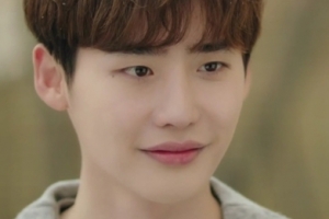 ‘로맨스는 별책부록’ 이종석의 특별한 고백법 “달이 아름답다”