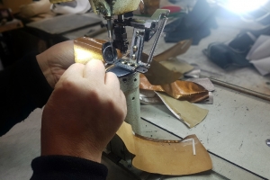 [르포] 탠디가 쏘아올린 작은 공…제화공의 삶은 달라졌을까