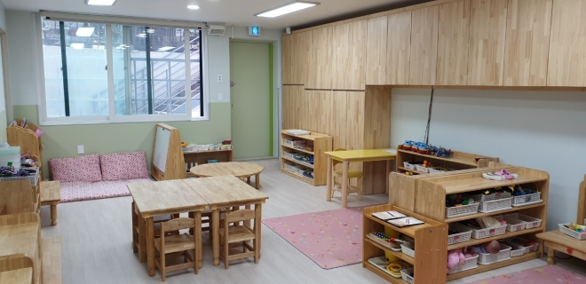 민간 어린이집에서 국공립 어린이집으로 전환된 서울 동작구 신대방1동의 롯데키즈구립어린이집 실내 모습. 동작구 제공.