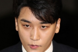 승리 “의경시험 봤지만 3월 25일 육군 현역 입대”[공식입장 전문]