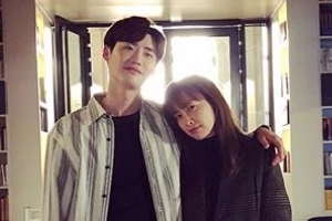 “좋아하는 숫자는 2나0” 이종석, 이나영 간식차 선물에 ‘감동’